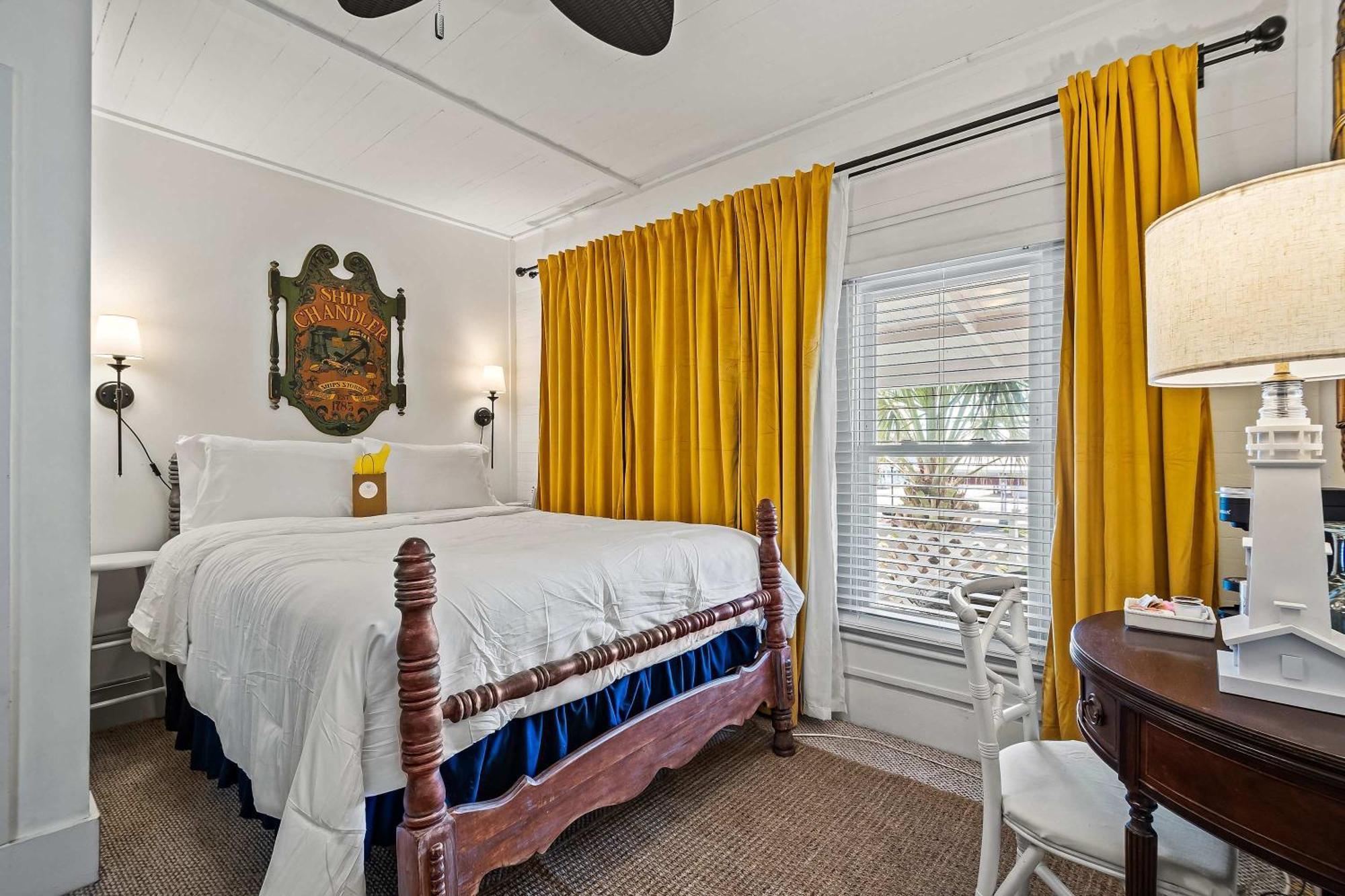 Old Carrabelle Hotel Regatta Suite Екстер'єр фото